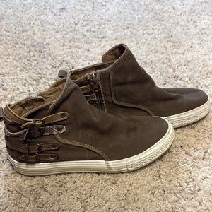 Blowfish Tan High-Top Sneakers with Buckle Accents